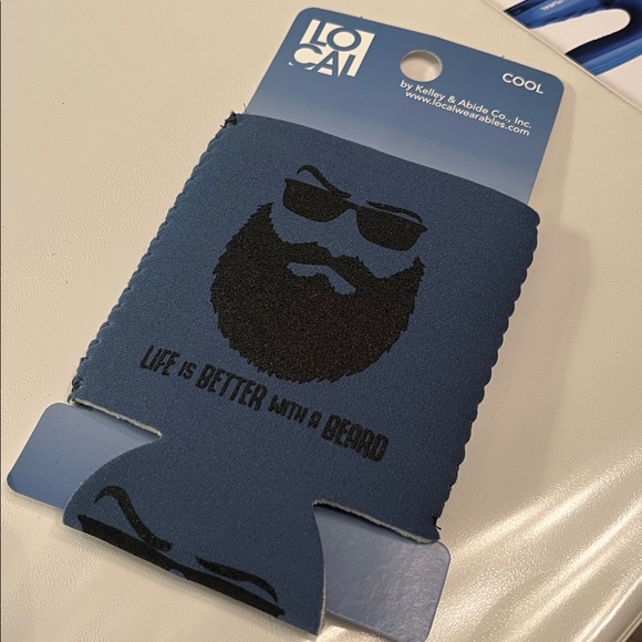 Men’s LIFE IS BETTER WITH A BEARD Graphic Tshirt. - Picture 7 of 7